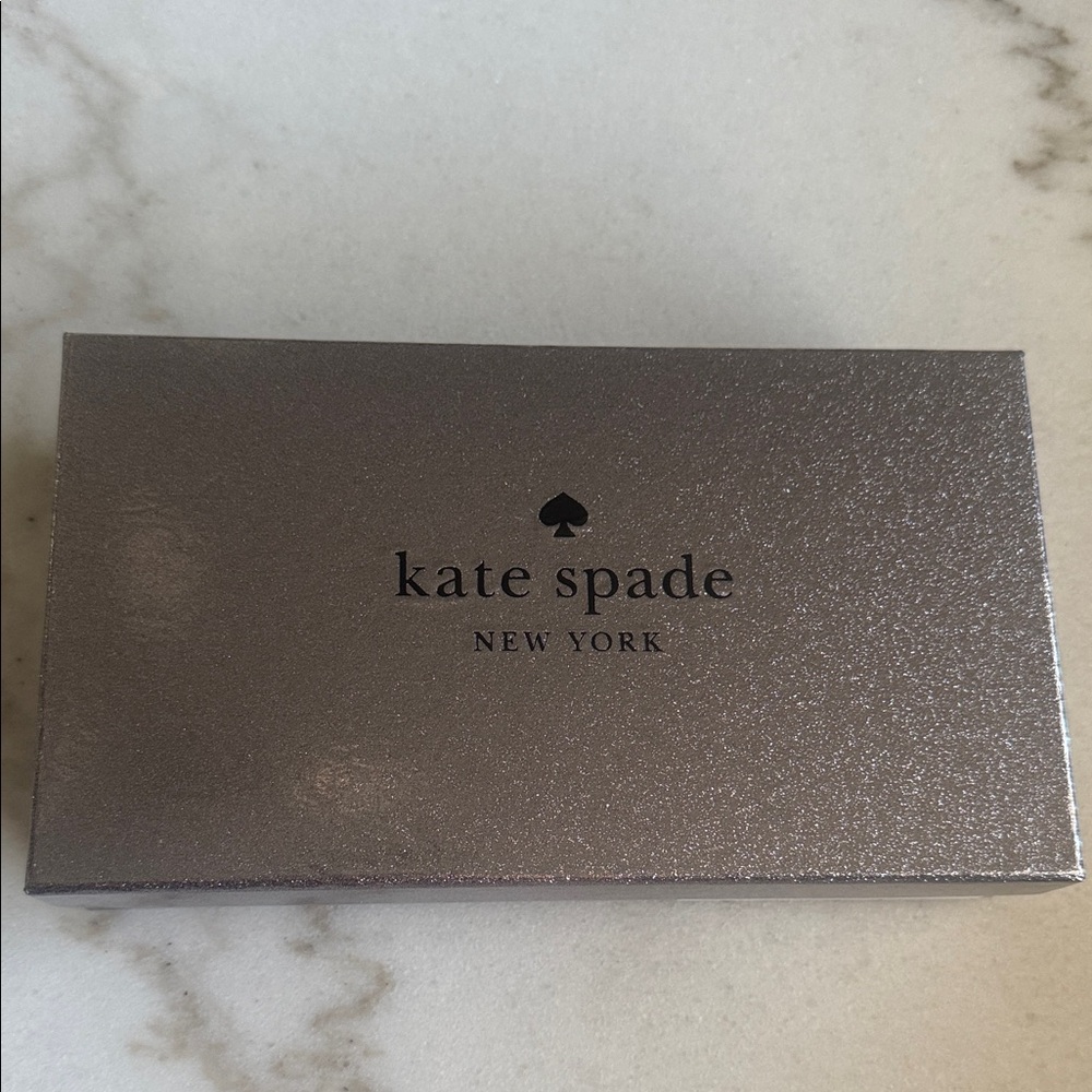 Kate Spade Large Patent Slim Card Holder-Candied Flower (Boxed) - Picture 4 of 5